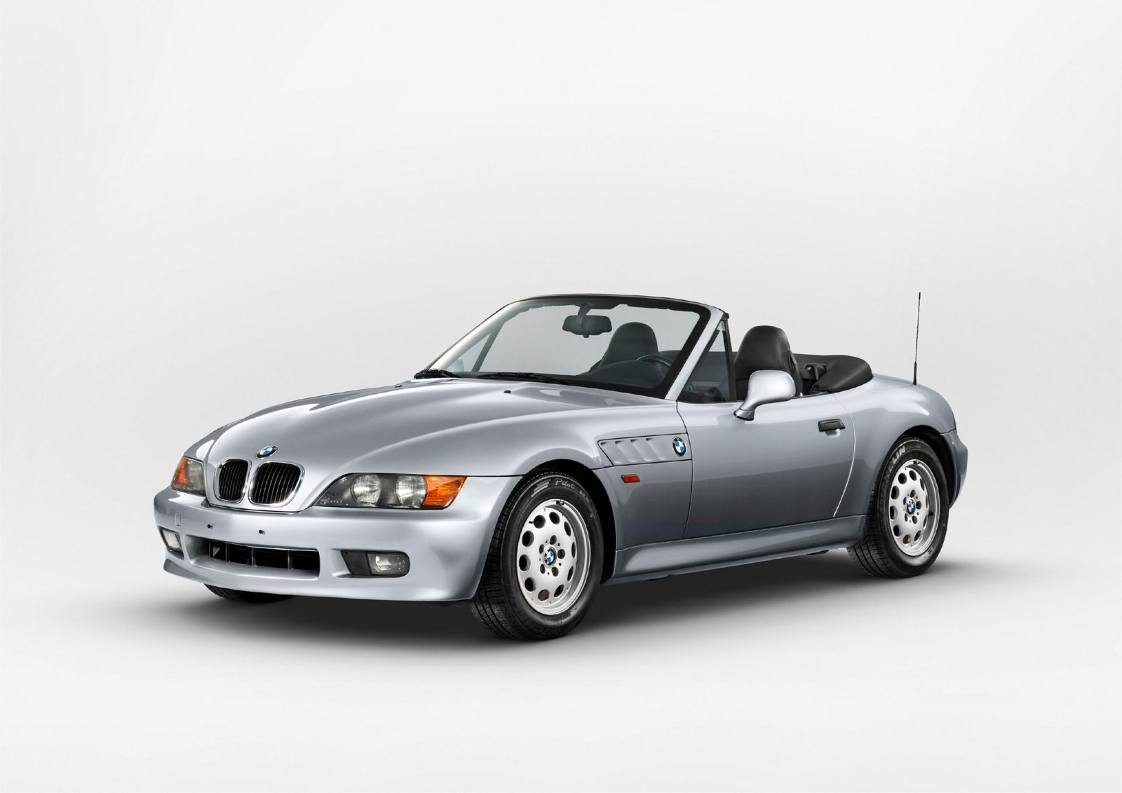 BMW Z3 1.9 of Kolaha Collection Vintage Cars
