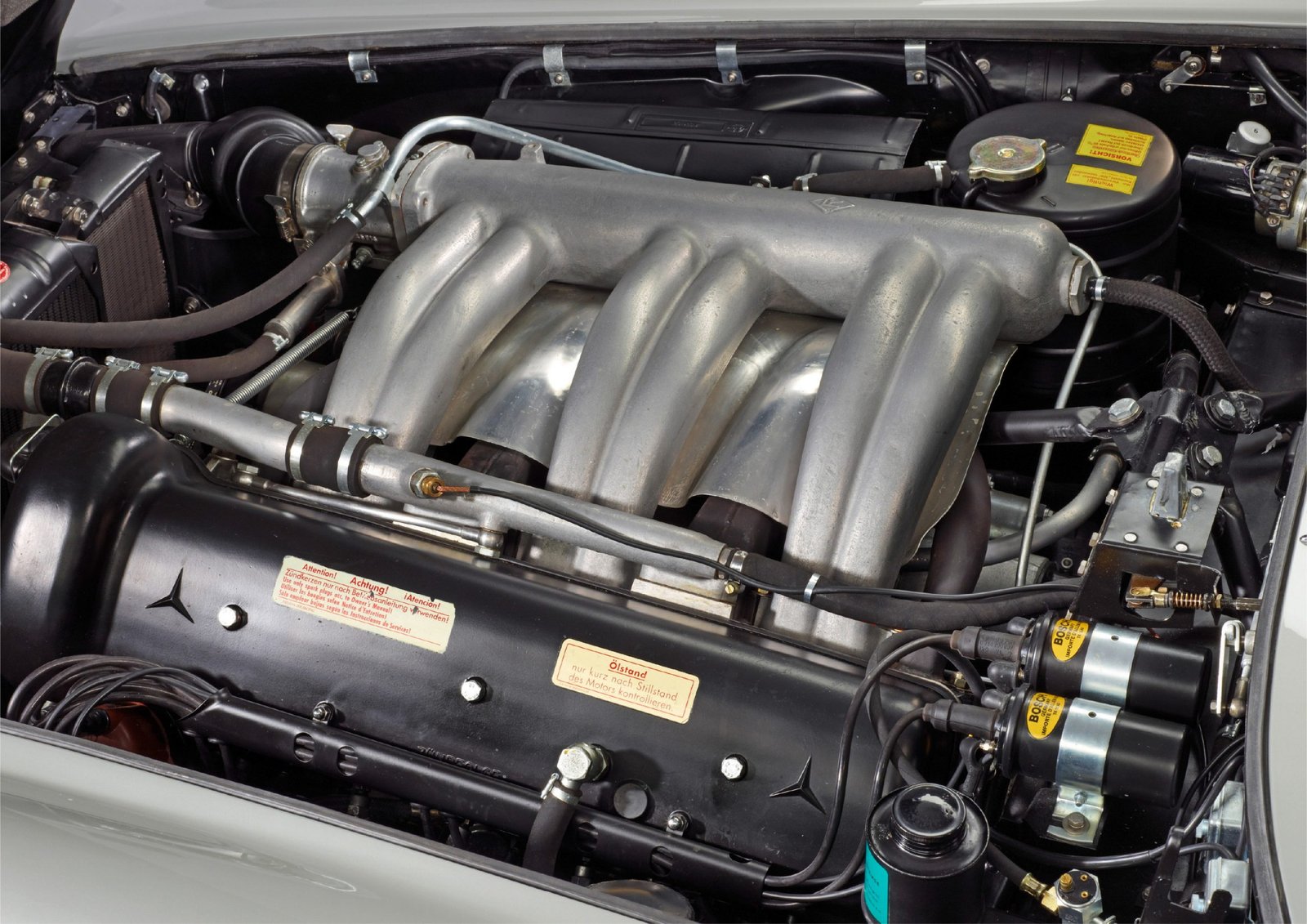 Mercedes-Benz 300 SL Roadster of Kolaha Collection Vintage Cars