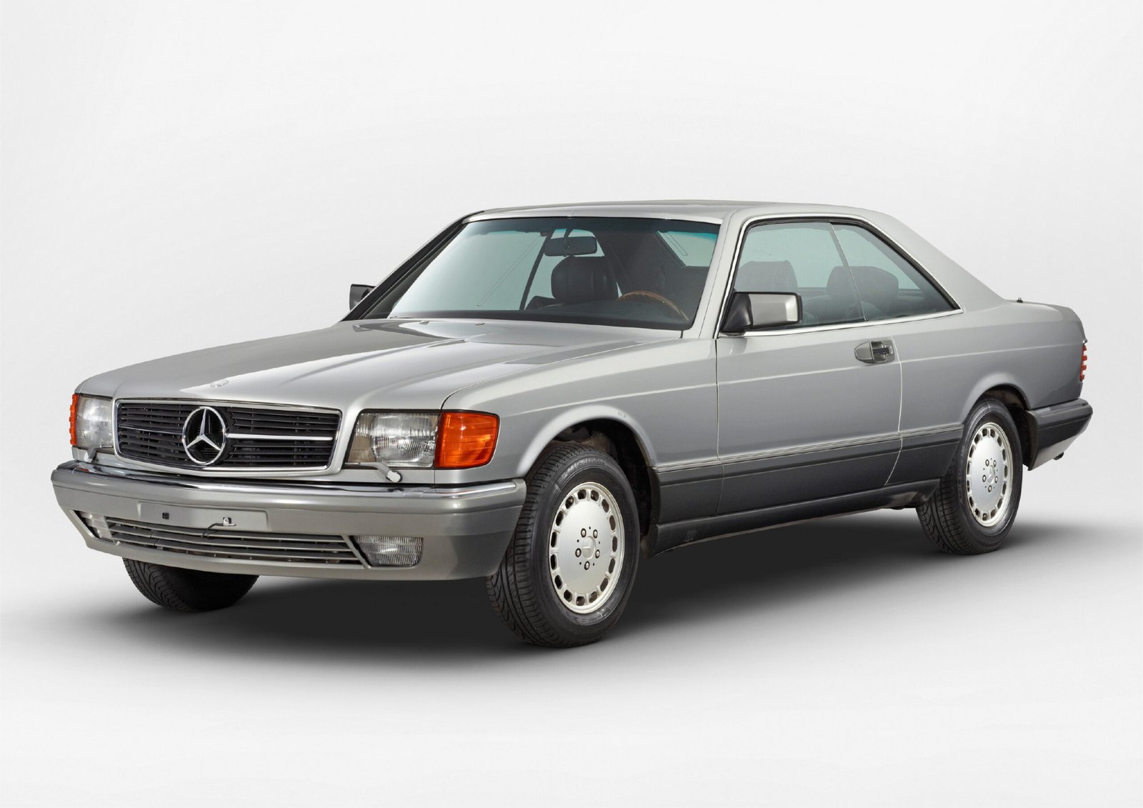 Mercedes-Benz 560 SEC of Kolaha Collection Vintage Cars