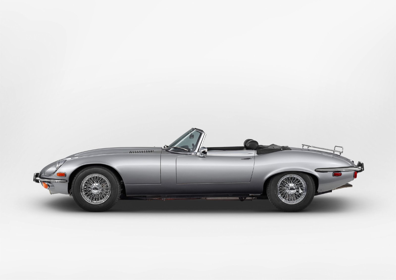 Jaguar E-Type S III of Kolaha Collection Vintage Cars