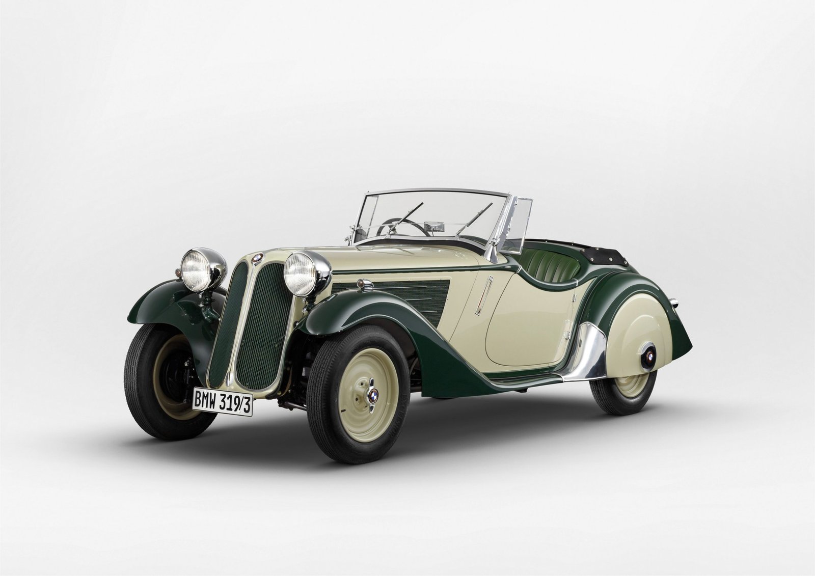 BMW 319/1 of Kolaha Collection Vintage Cars