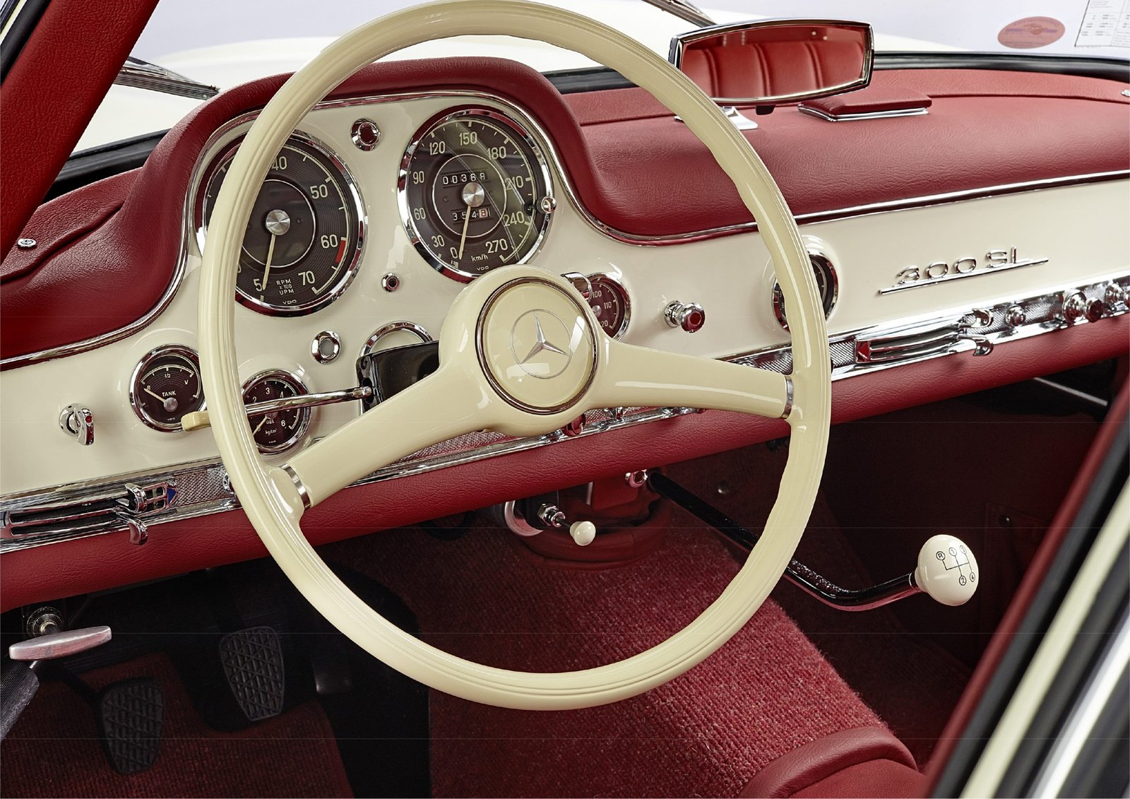 Mercedes-Benz 300 SL Gullwing of Kolaha Collection Vintage Cars