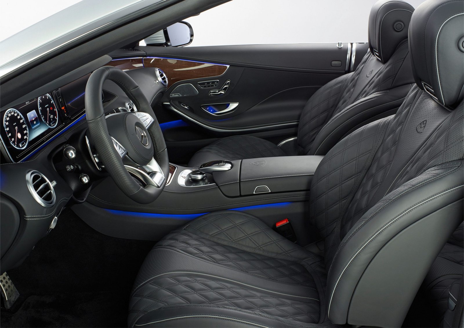 Mercedes-Benz Maybach S650 of Kolaha Collection Vintage Cars