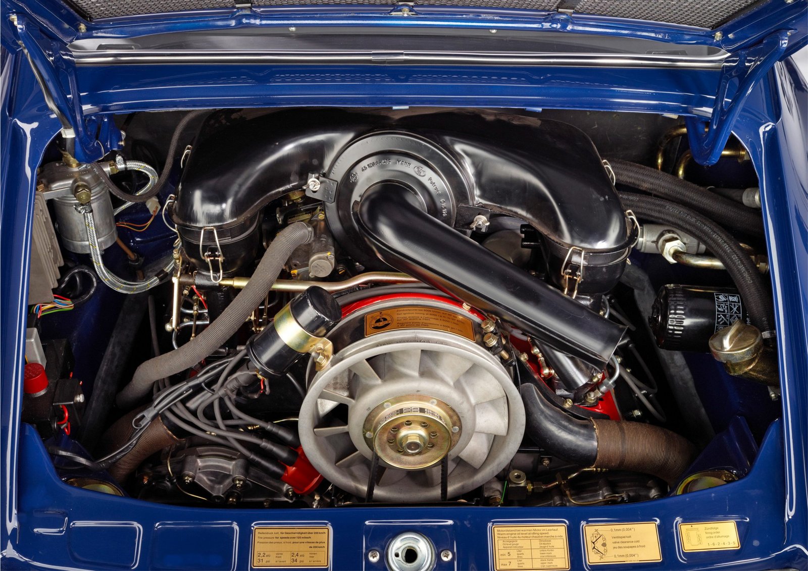 Porsche 911 S of Kolaha Collection Vintage Cars