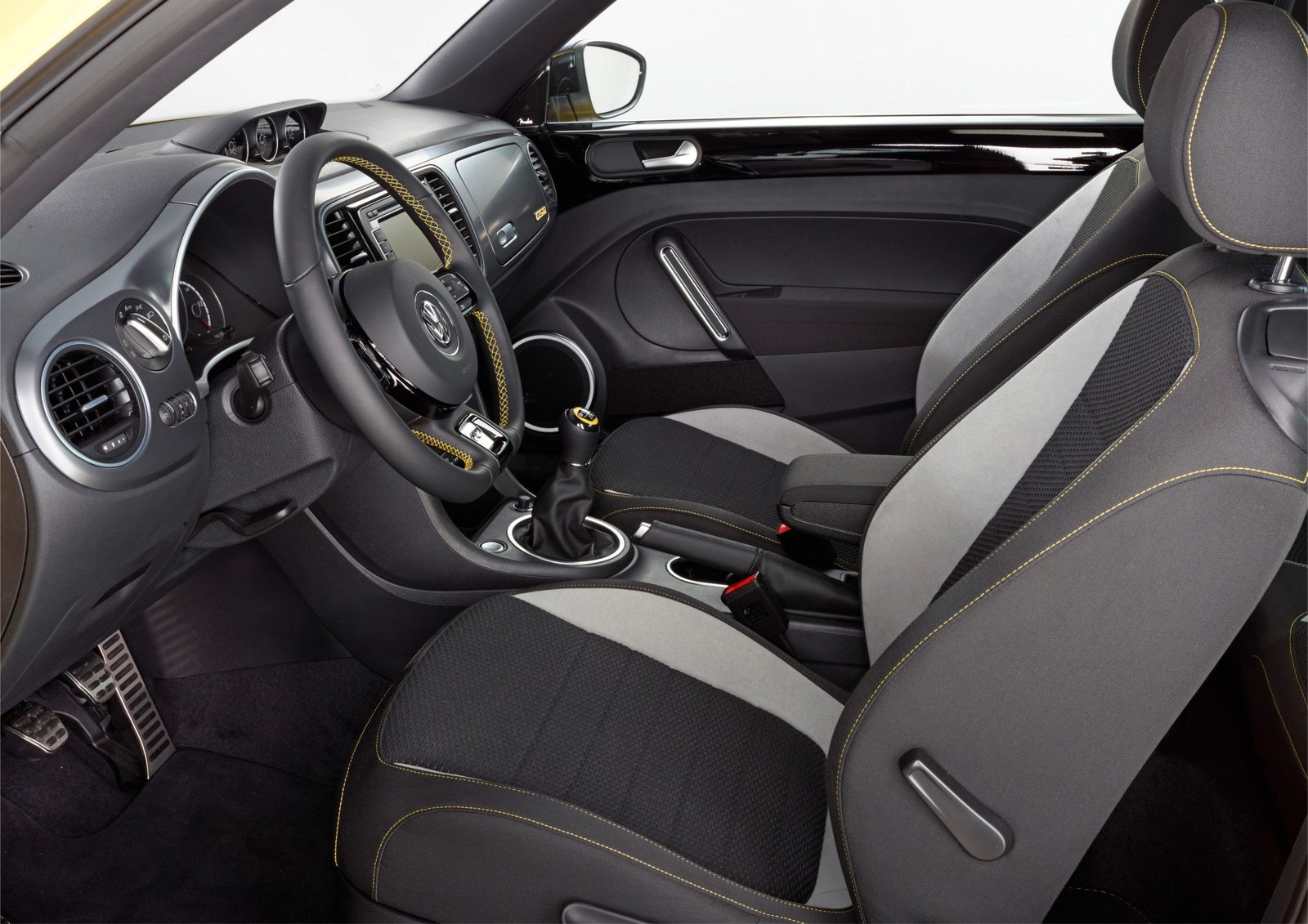 VW Beetle 2.0 TSi “GSR” of Kolaha Collection Vintage Cars