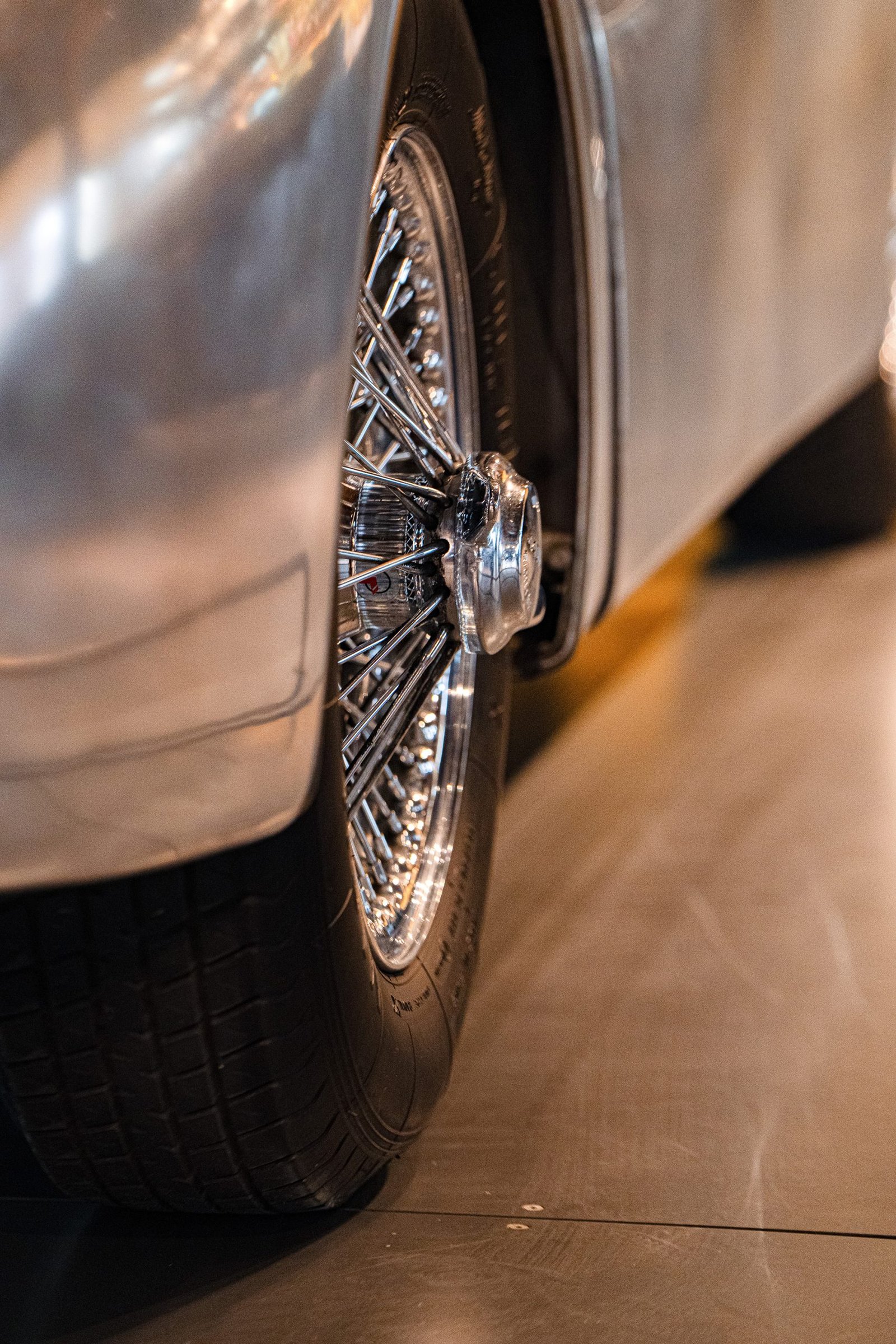 Jaguar XK 120 OTS Alloy of Kolaha Collection Vintage Cars